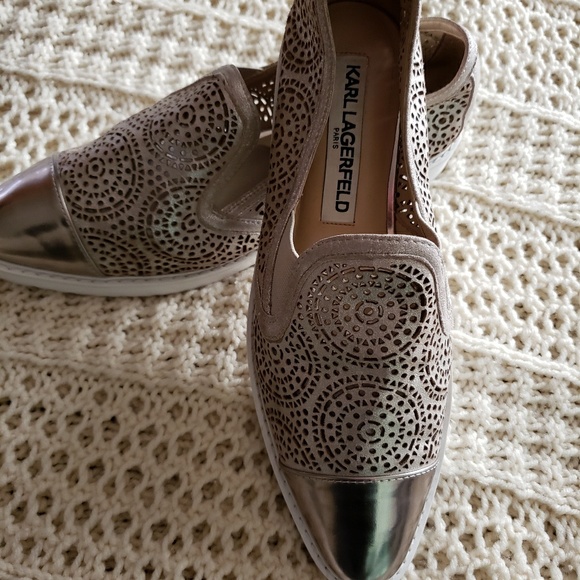 Karl Lagerfeld Shoes - 🎉🎉2X HP🎉🎉 💗KARL LAGERFELD Slip-on sneakers💗